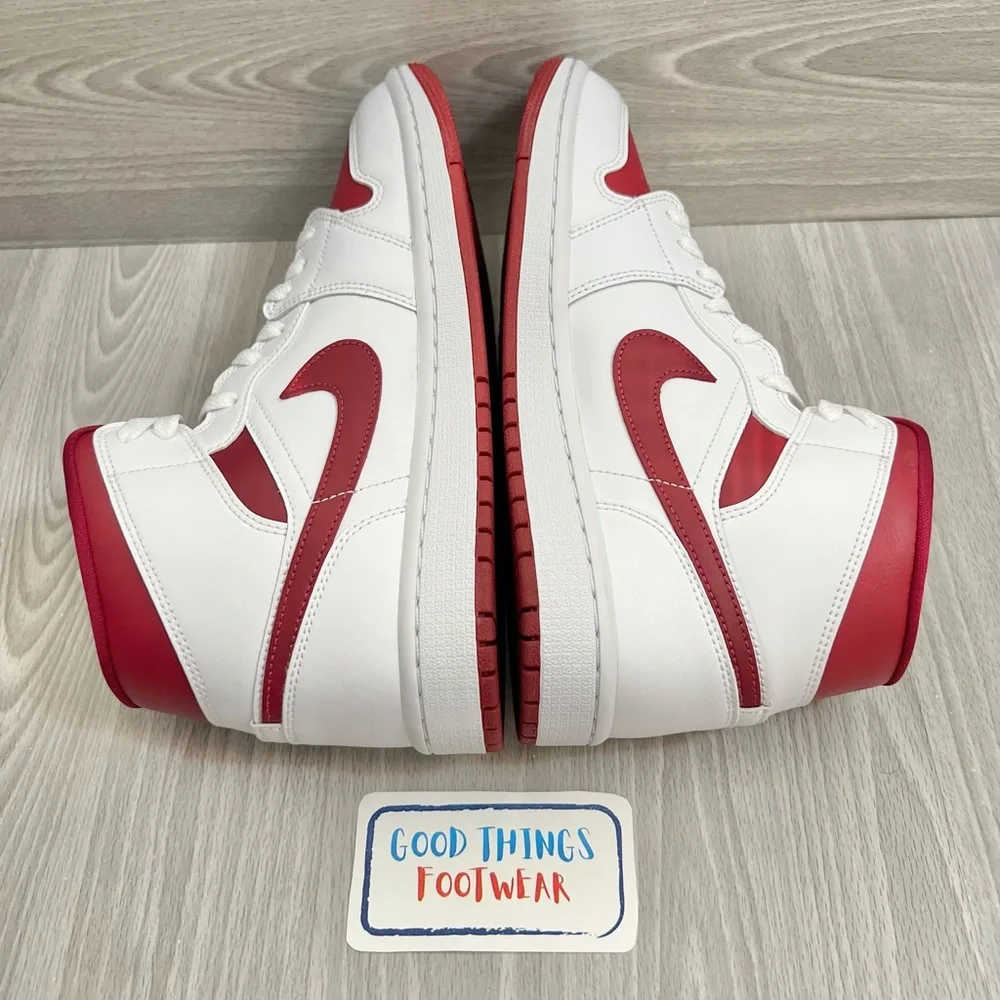 Air Jordan 1 Mid Reverse Chicago Men’s Size 8.5 Women’s Size 10 Sneakers - Picture 3 of 10